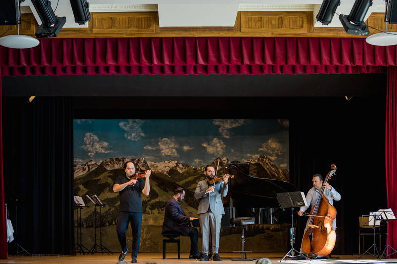 gstaad-menuhin-festival_janoska_by-theresa-pewal-15.jpg
