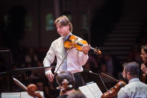 Zoom: menuhin_festival_17-08-16-2450.jpg