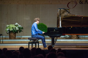 Zoom: menuhin_festival_26-08-16-4011.jpg