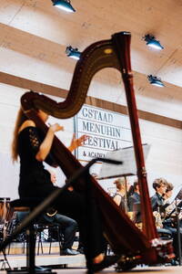 gstaad-menuhin-festival_youth-orchestra_by-theresa-pewal-108.jpg